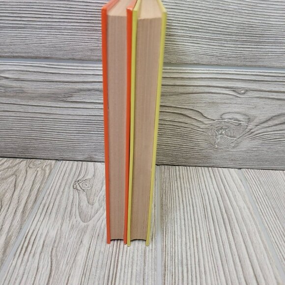 2 Legendary Classics Books Treasure Island‎ and Huckleberry Finn Hardcover Twain - Picture 4 of 7